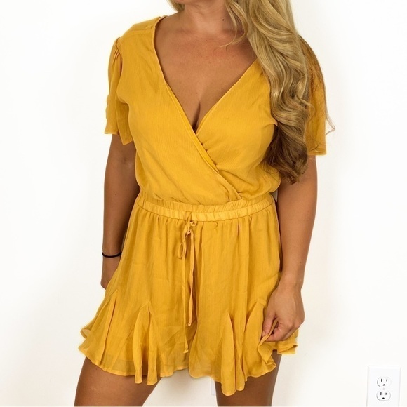 TRIXXI Mustard Yellow Orange Summer Chiffon Romper Shorts Flowy Size Large Boho - Picture 1 of 6